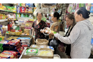 Không vội vàng biến 7.000 chợ truyền thống thành siêu thị, trung tâm thương mại